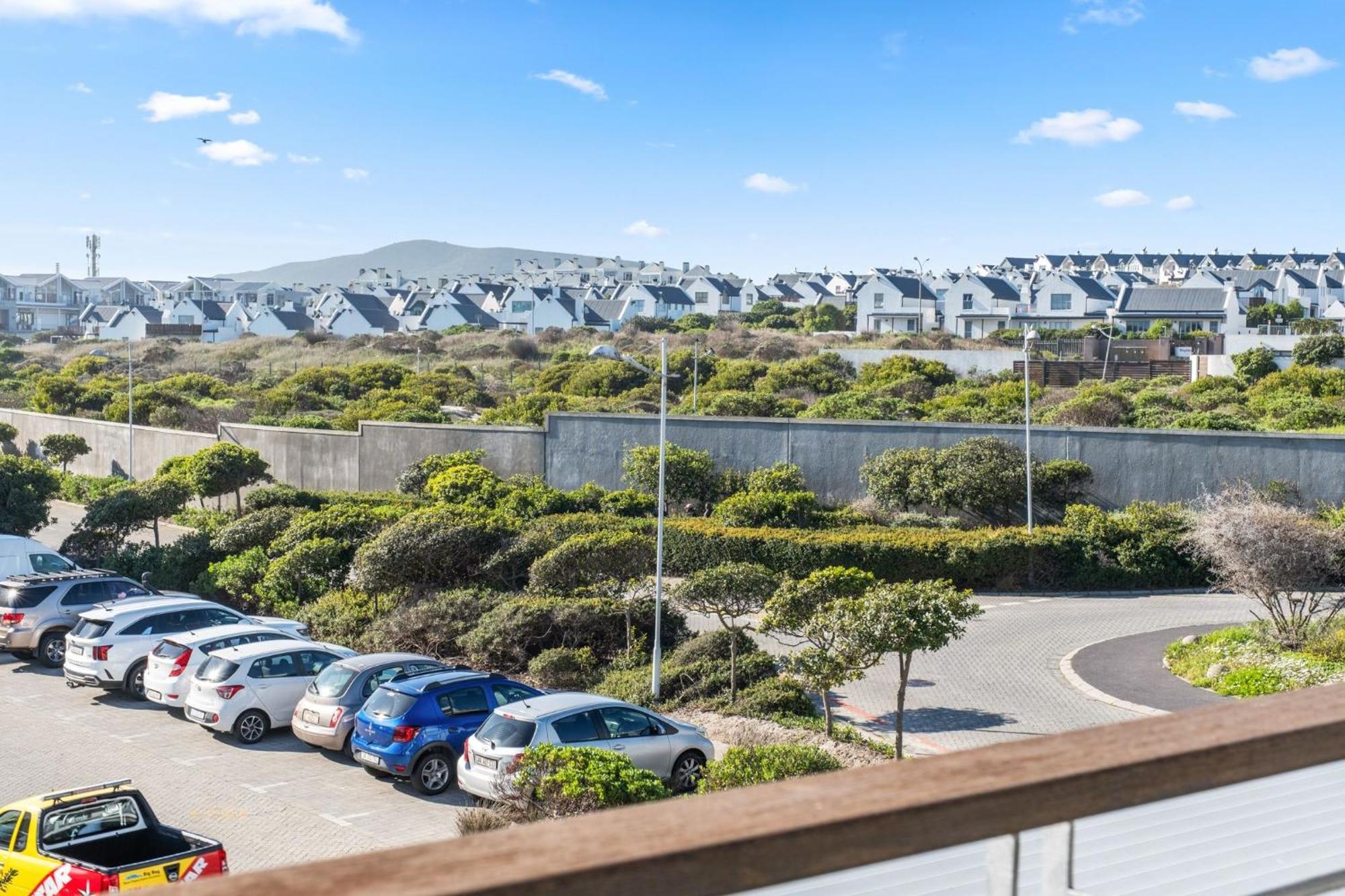 Apartment Eden On The Bay 174b By Host Agents *